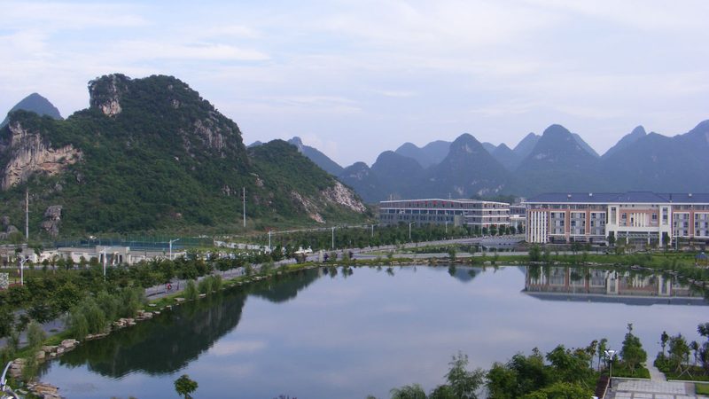 SMT贴片加工一条线报价：揭秘背后的成本构成与影响因素